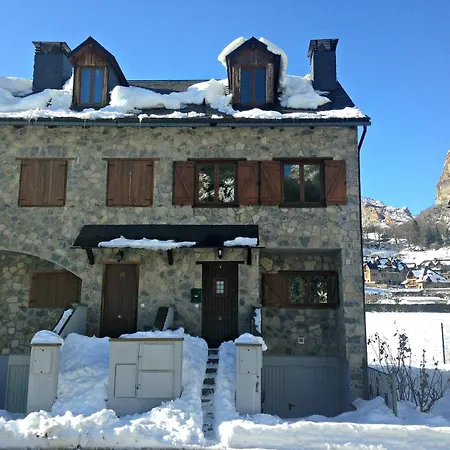 別荘 Bonita Casa De Montana En El Pirineo エスカリリャ